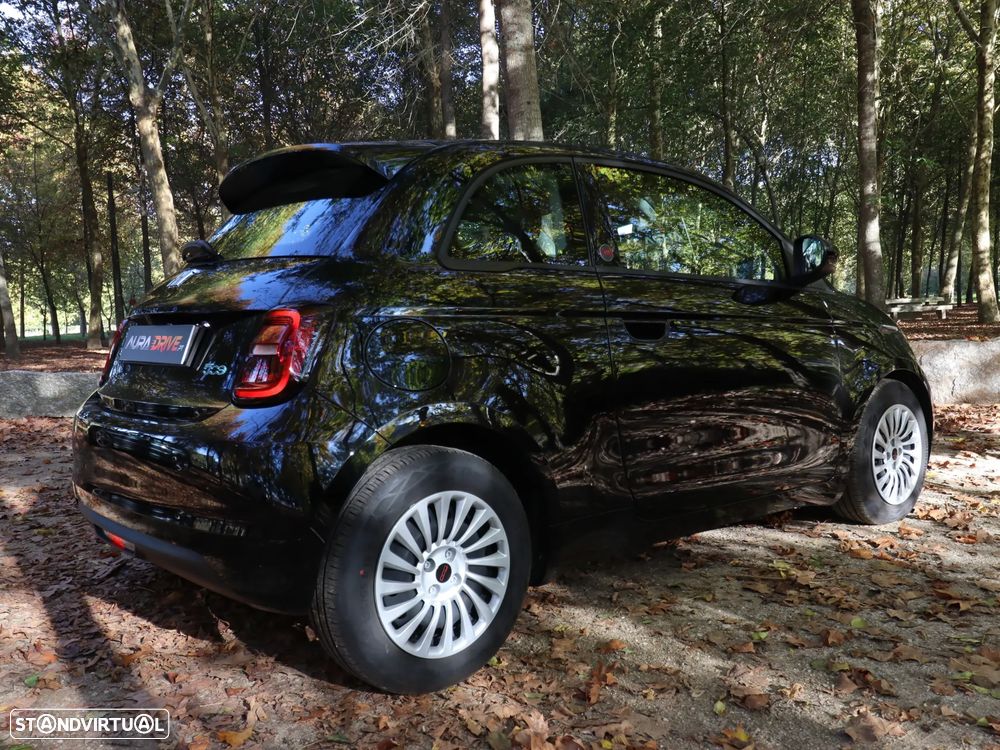 Fiat 500e (RED) - 28