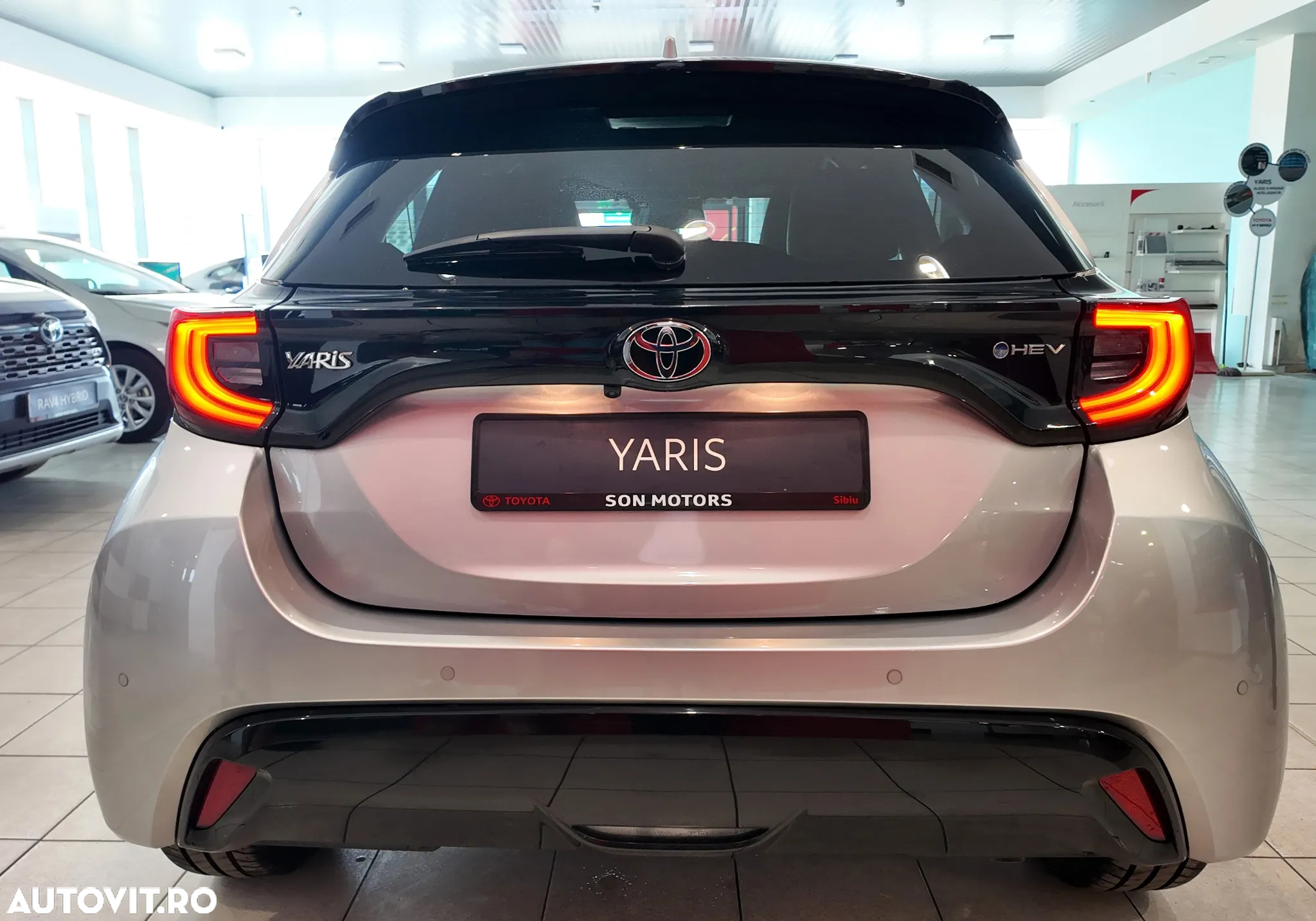 Toyota Yaris 1.5 130 CP HEV Exclusive - 6