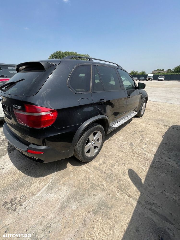 Dezmembrez BMW X5 E70 2009 3.0 - 1