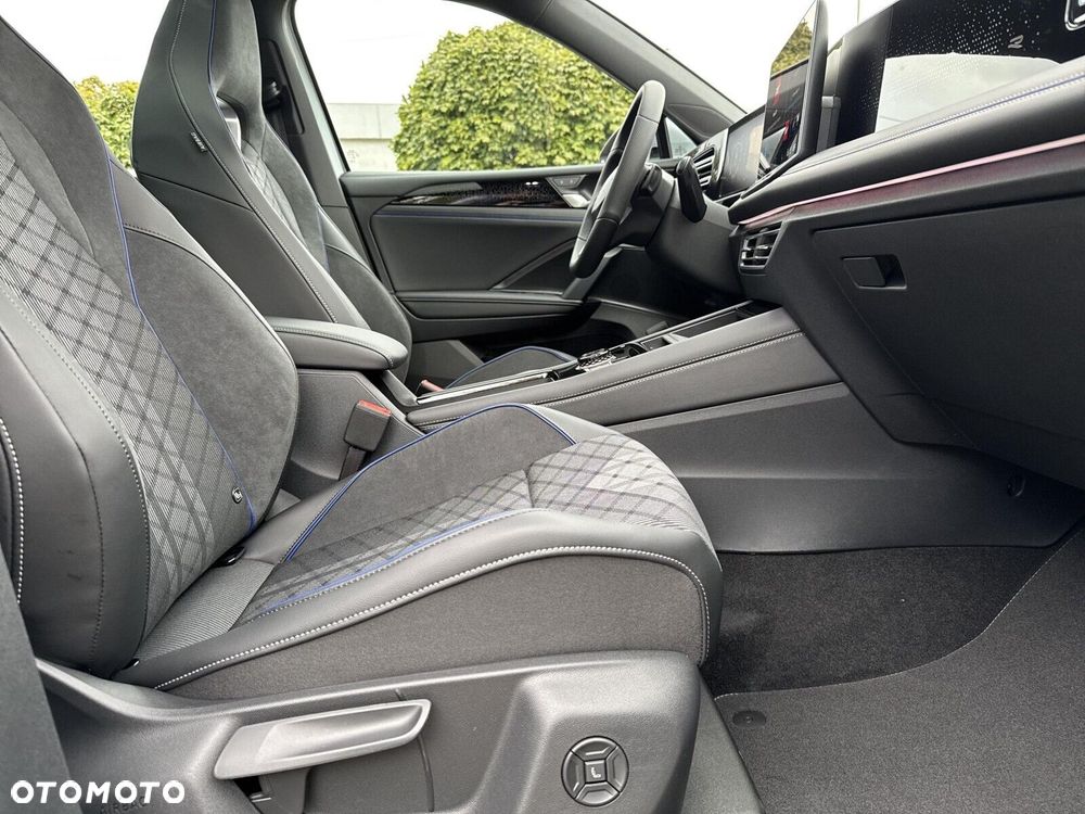 Volkswagen Tiguan - 22