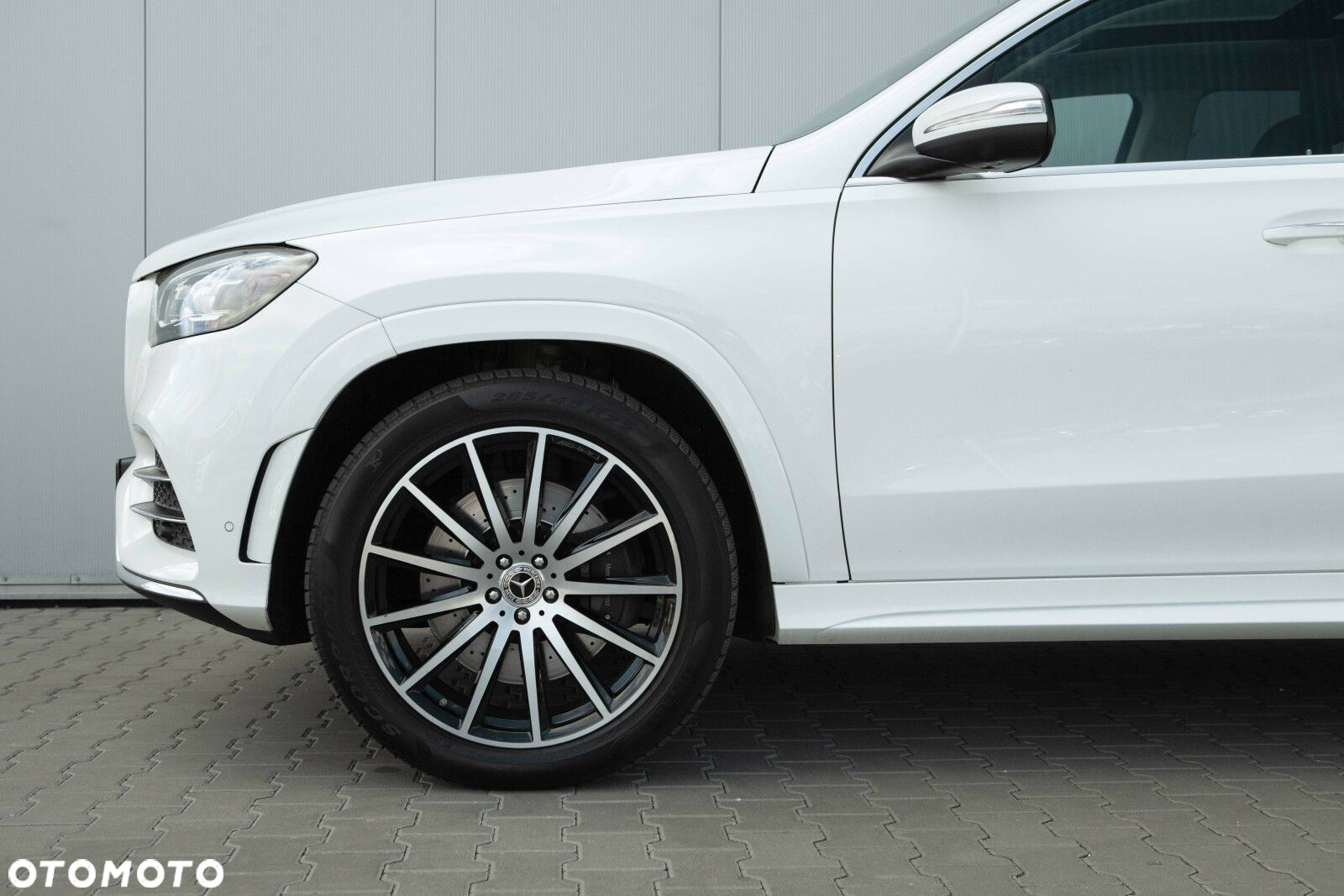 Mercedes-Benz GLS 400 d 4-Matic - 9