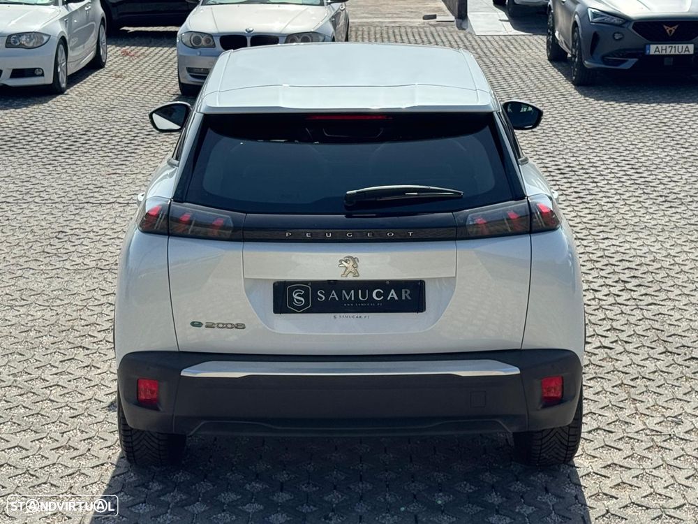 Peugeot e-2008 Active Pack - 17