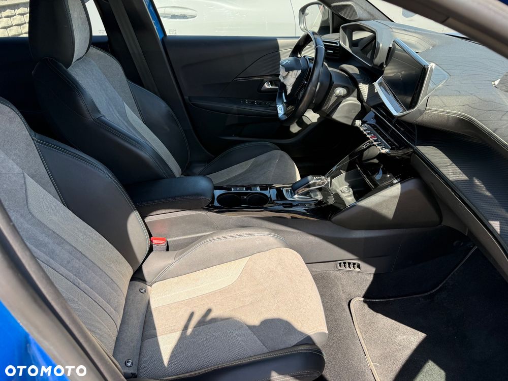 Peugeot 208 GT Line - 25