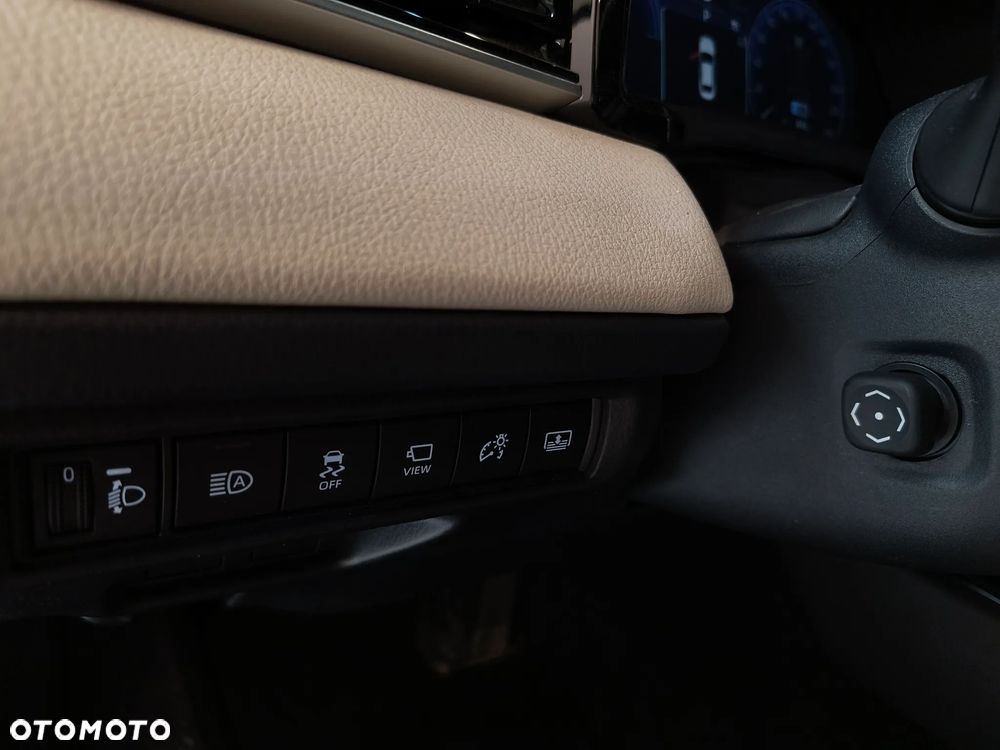 Toyota Camry 2.5 Hybrid Dynamic Force Executive e-CVT - 17