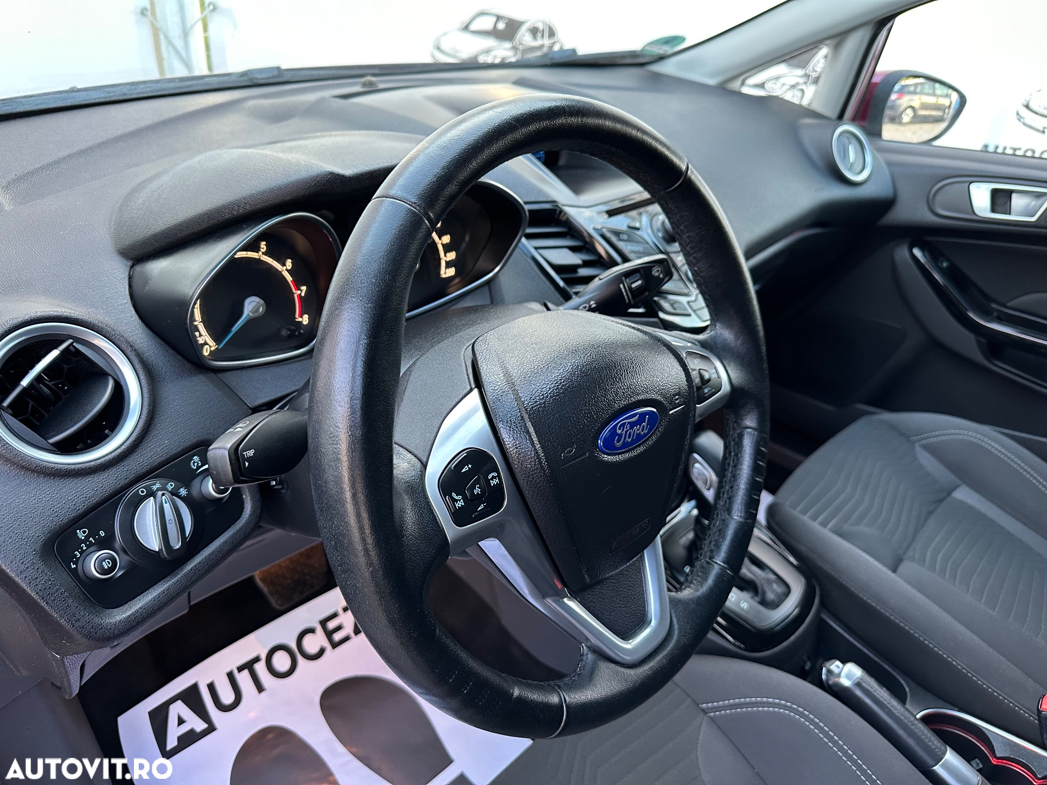 Ford Fiesta 1.6 Ti-VCT Aut. Titanium - 32