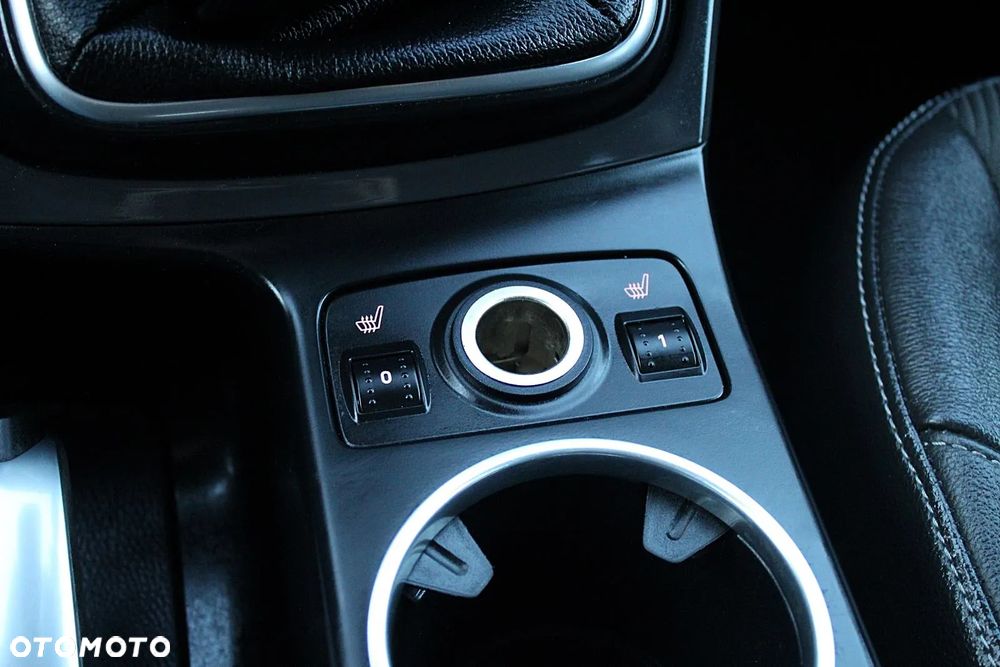 Ford Kuga 2.0 TDCi 4WD Titanium Plus - 11