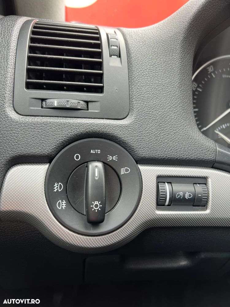 Skoda Octavia 1.8 TSI Business DSG - 16