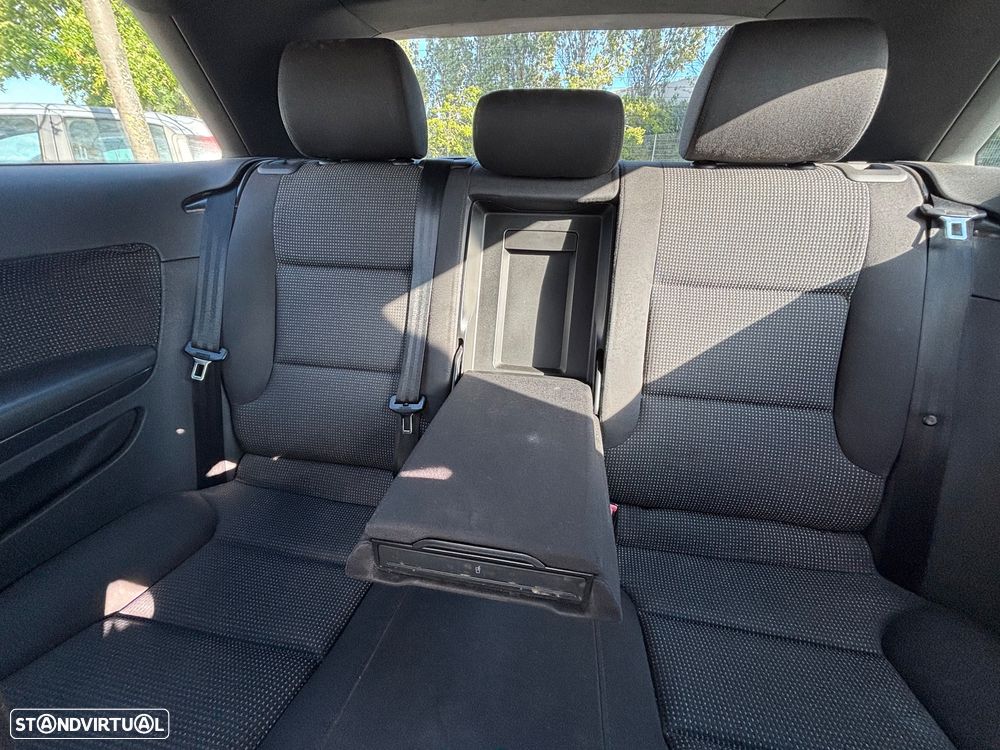 Audi A3 2.0 TDI DPF Ambiente - 8