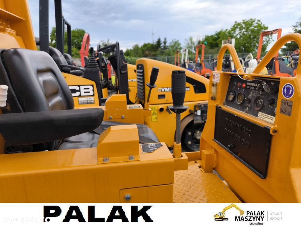 Ammann Walec AMMANN RAMMAX RW 2900-HF kołek  , 2005 rok - 11