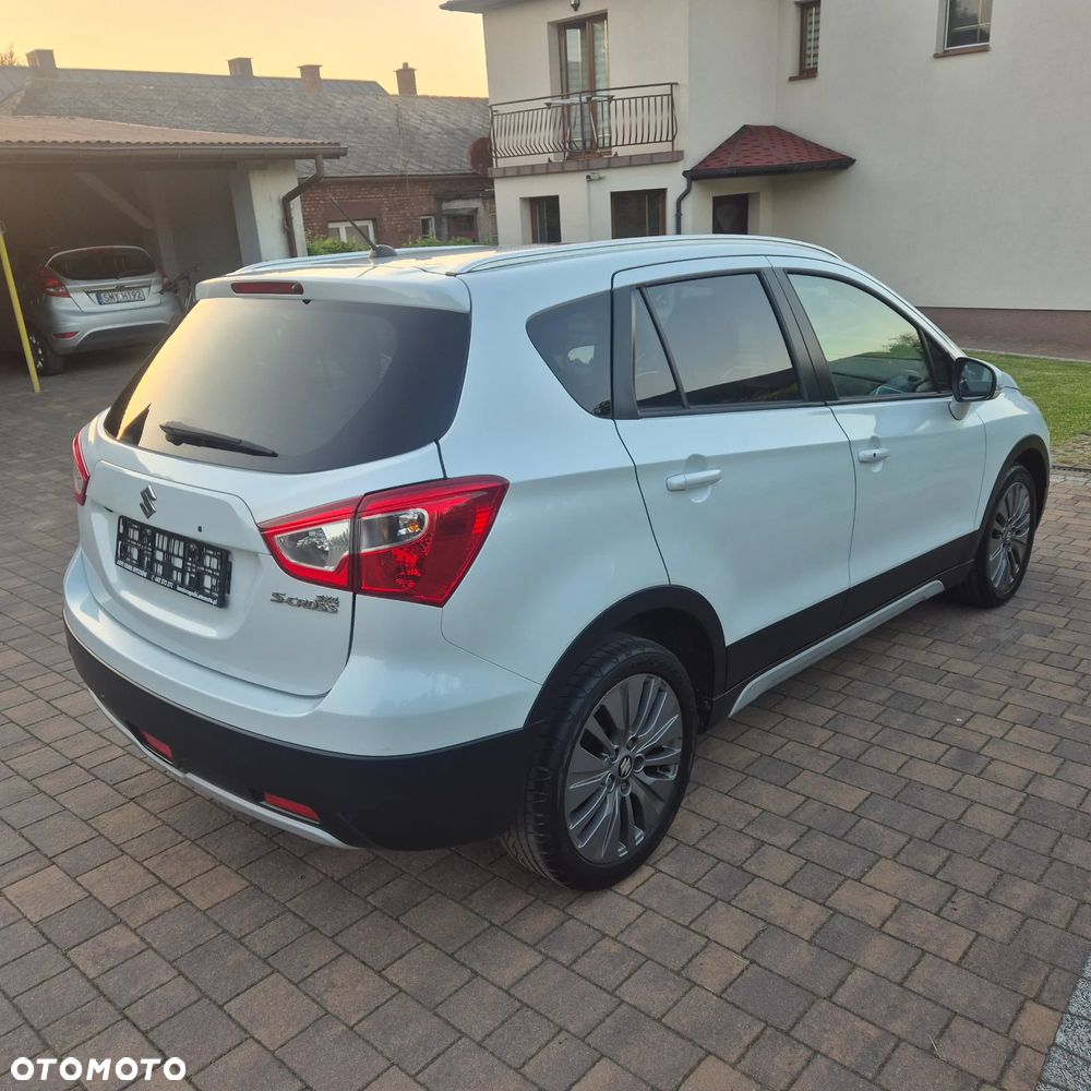Suzuki SX4 S-Cross 1.6 DDiS 4x2 Comfort+ - 4