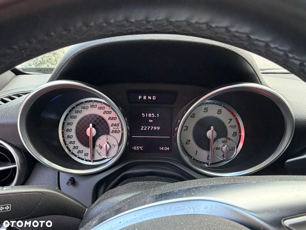 Mercedes-Benz SLK - 18