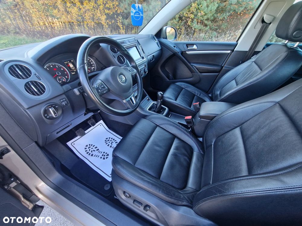 Volkswagen Tiguan 1.4 TSI BlueMotion Technology Exclusive - 14