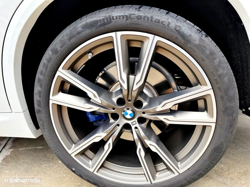 BMW X5 M50i - 56