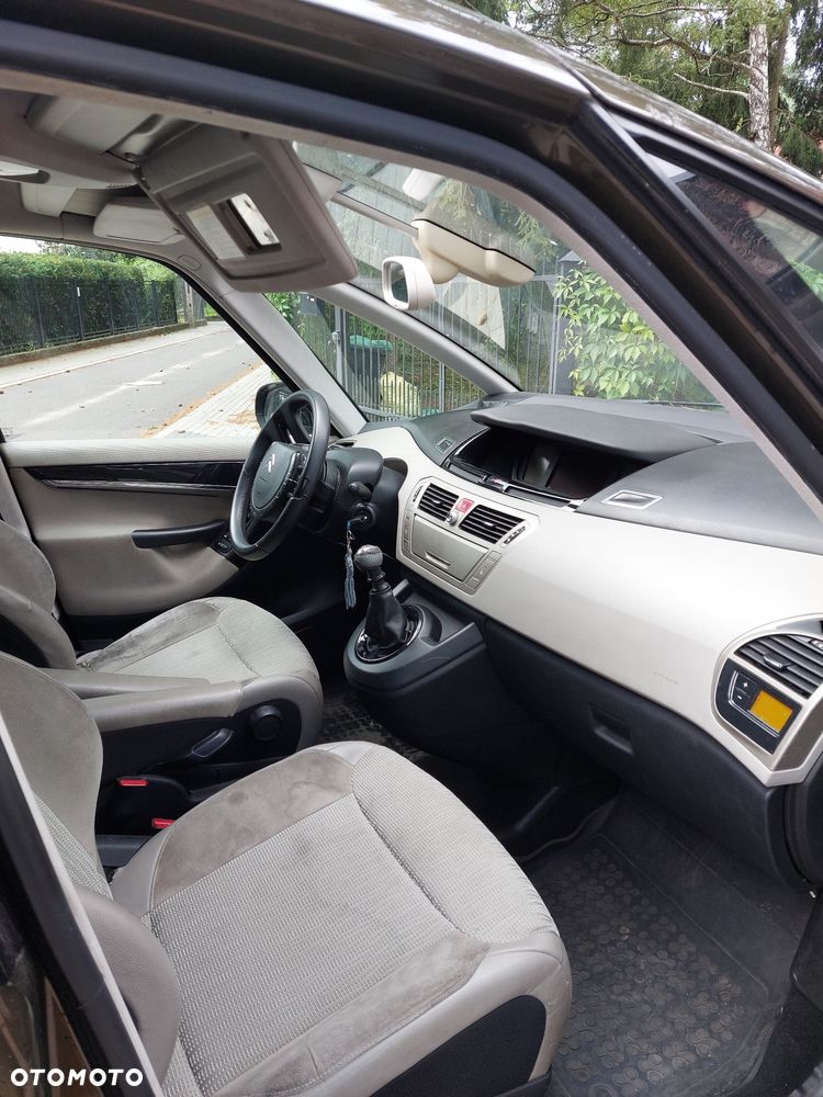 Citroën C4 Picasso 2.0 HDi Exclusive - 12
