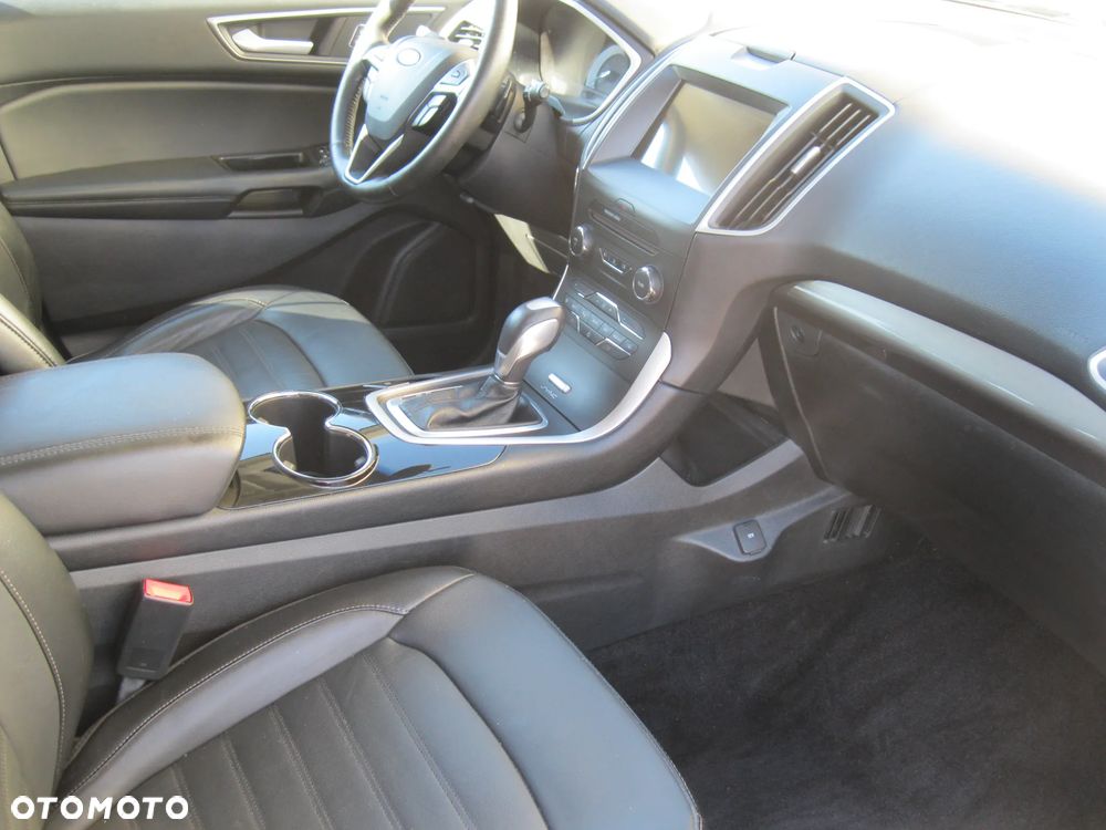 Ford Edge - 29