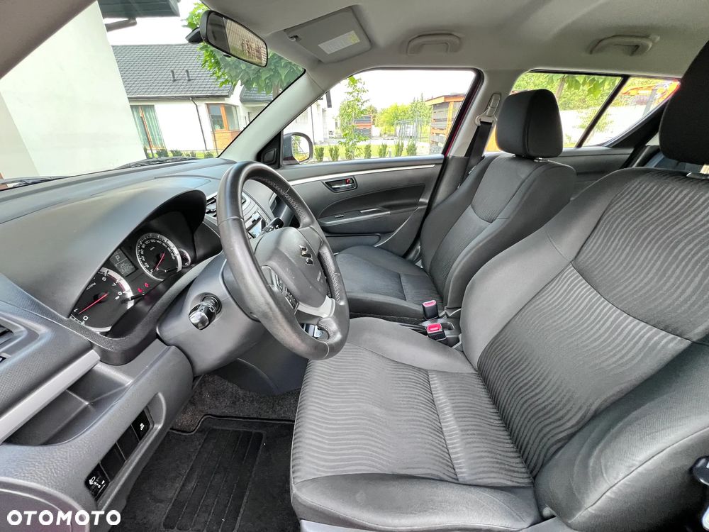 Suzuki Swift - 9