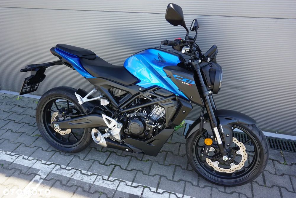 Honda CB - 2