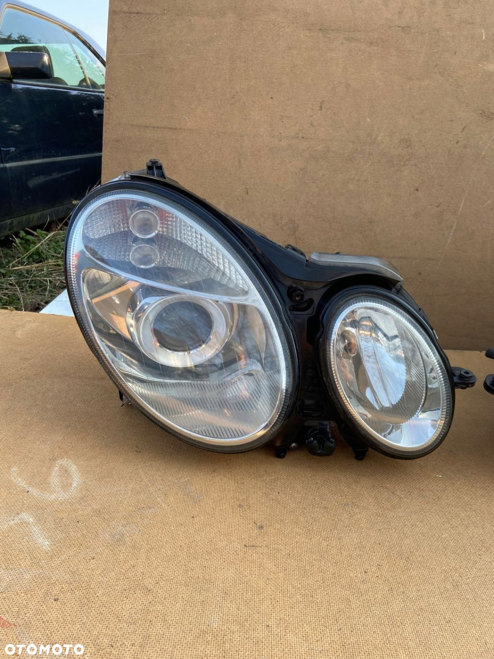 MERCEDES E KLASA W211 02-06 LAMPA BI XENON PRAWY PRZÓD KOMPLETNA, EUROPA - 2