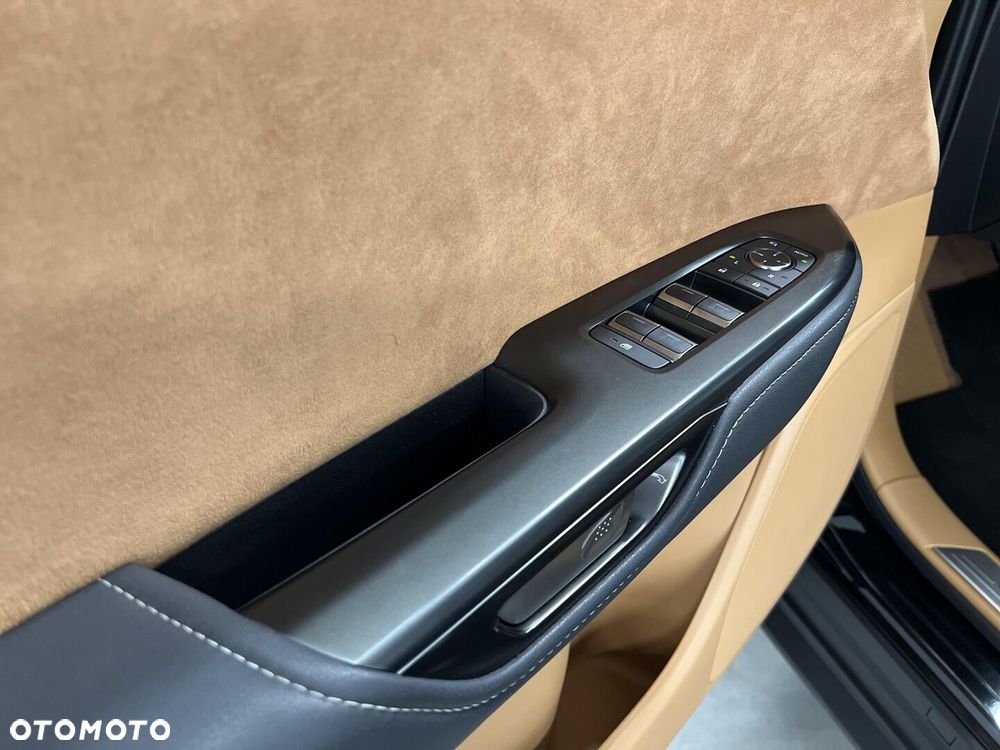 Lexus RZ 450e Omotenashi DIRECT4 - 22