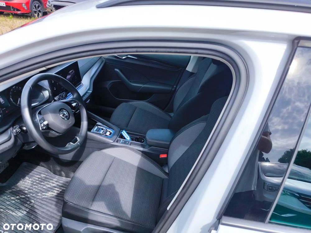 Skoda Octavia - 13