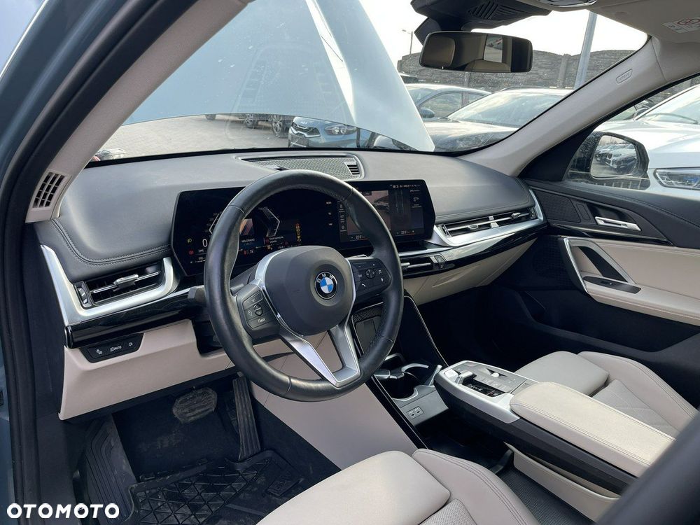 BMW X1 xDrive18d xLine - 6