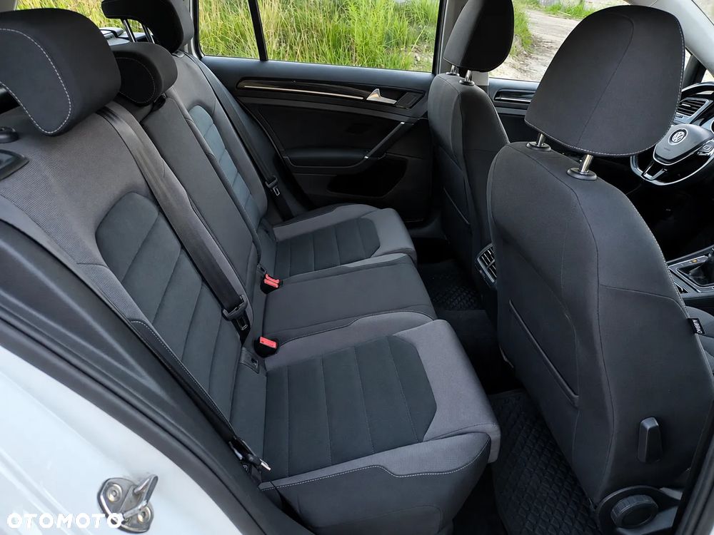 Volkswagen Golf 2.0 TDI BMT Highline - 25