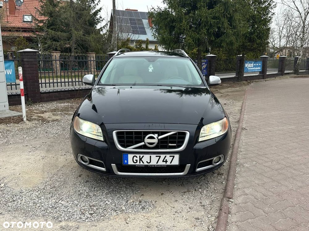 Volvo V70 D5 Ocean Race - 9