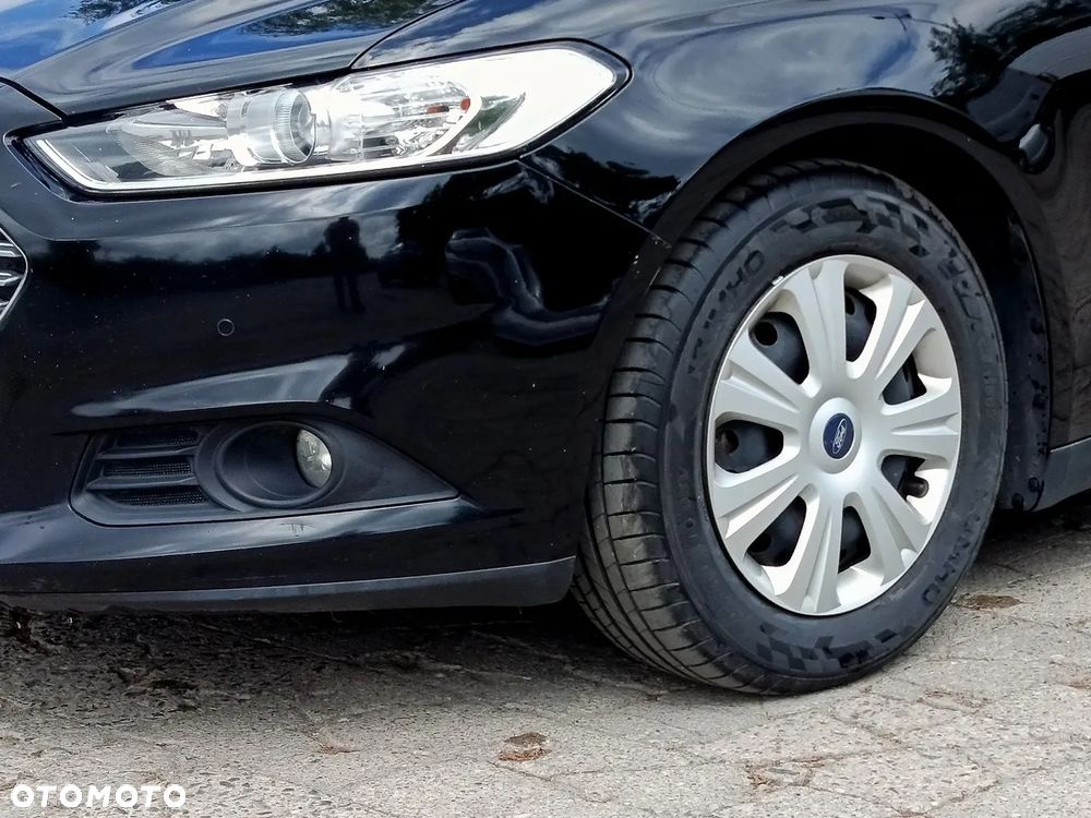 Ford Mondeo 1.5 EcoBoost Ambiente Plus - 21