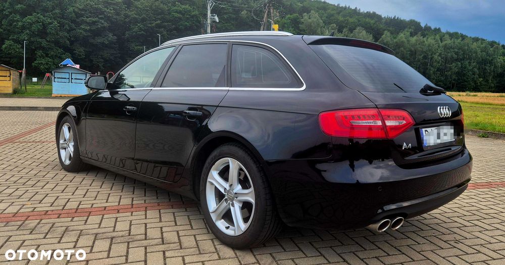 Audi A4 Avant - 4
