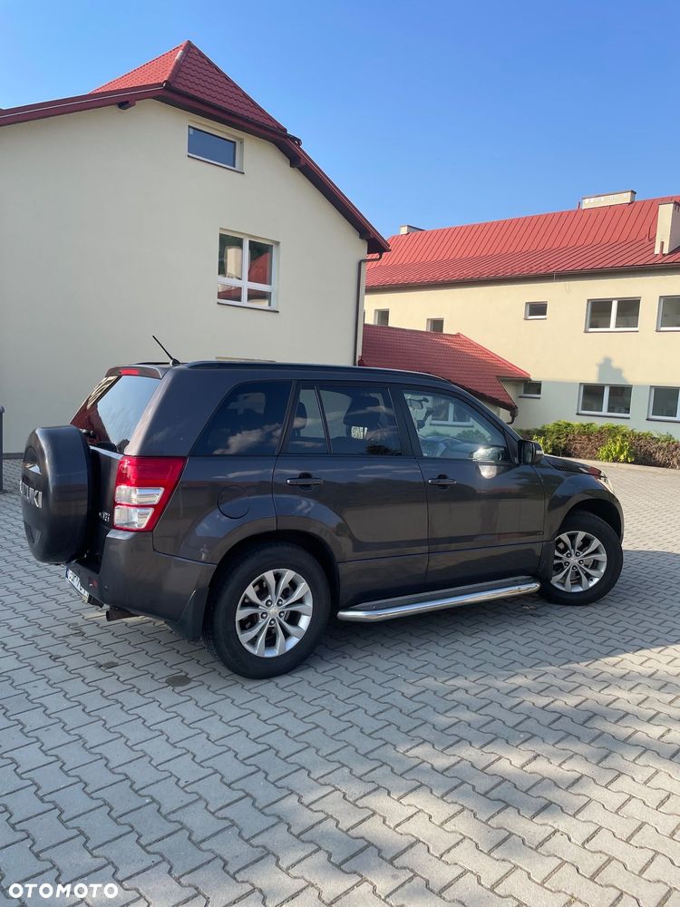 Suzuki Grand Vitara 2.4 Premium - 6
