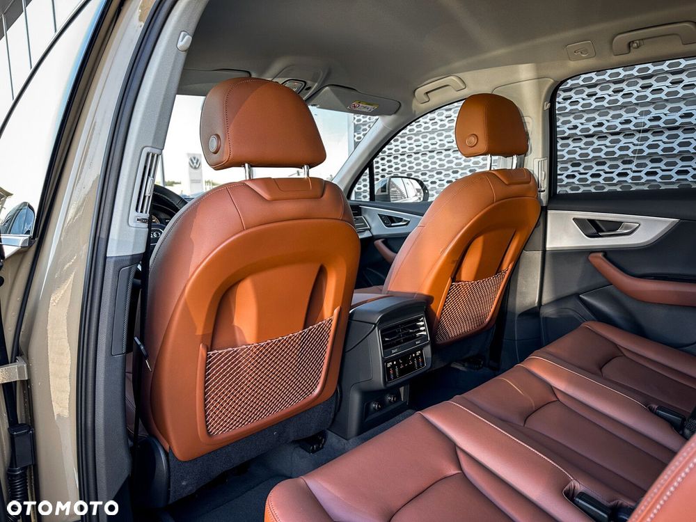 Audi Q7 - 34