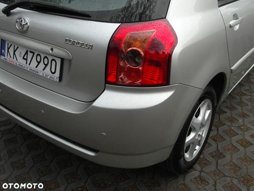 Toyota Corolla 1.6 VVT-i Automatik Edition - 9