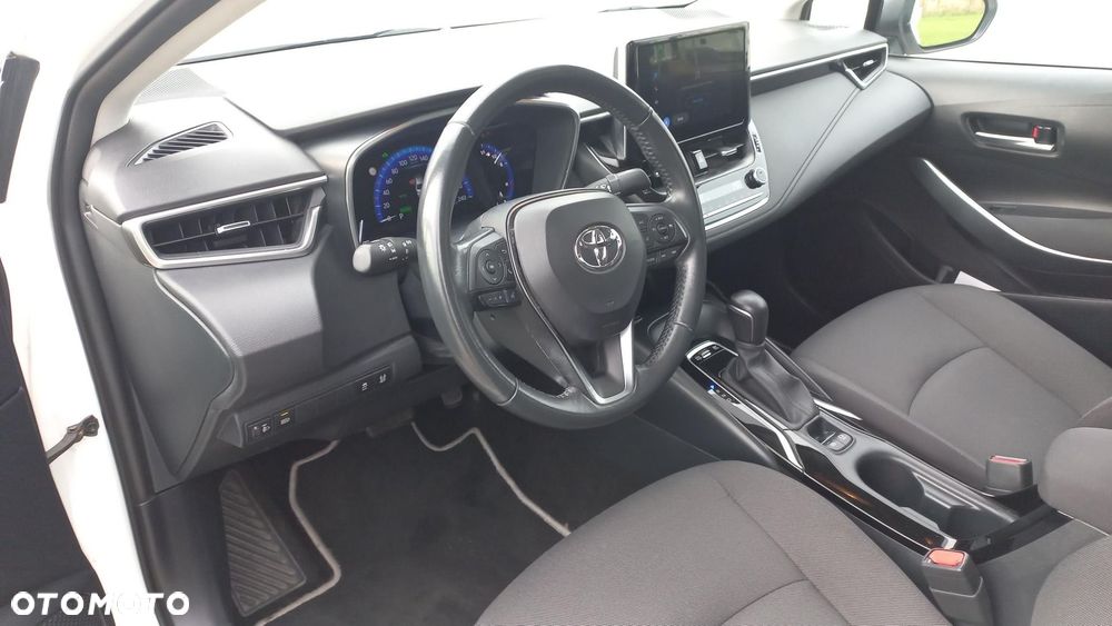 Toyota Corolla 1.8 Hybrid Comfort - 16