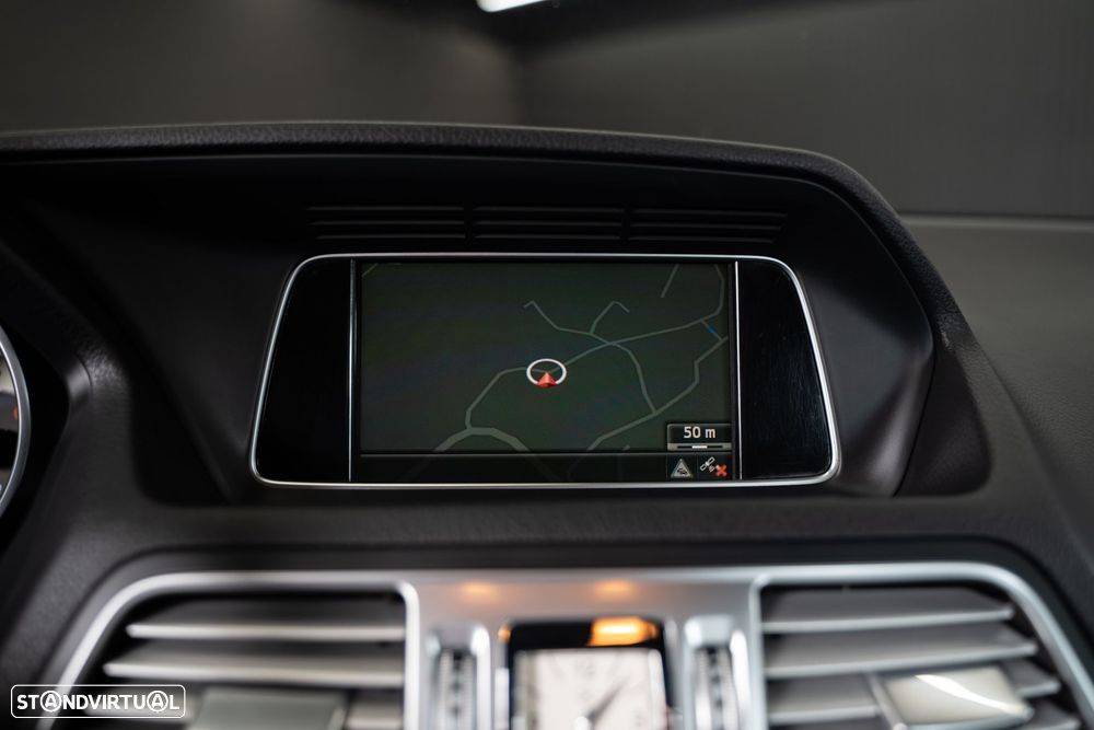 Mercedes-Benz E 250 - 25