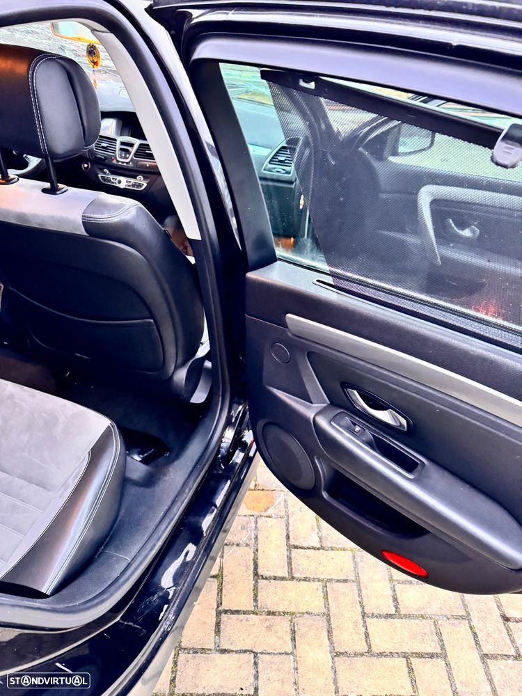 Renault Laguna 2.0 dCi Dynamique S 4control - 11