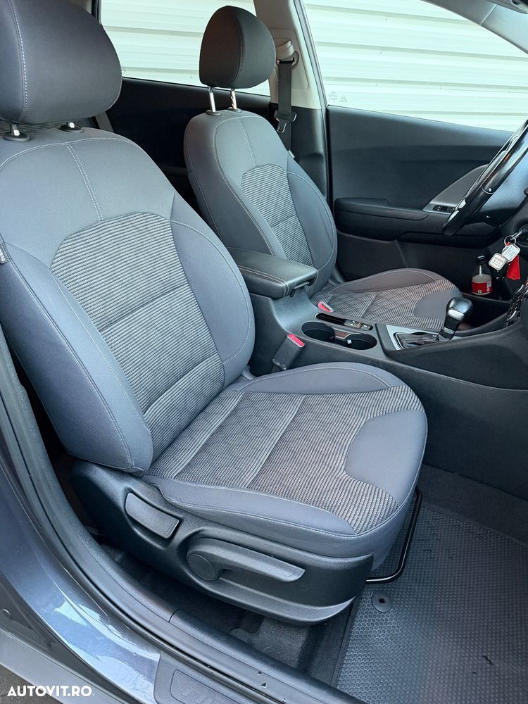 Kia Niro 1.6 GDI HEV 2WD OPF Aut. Spirit - 23