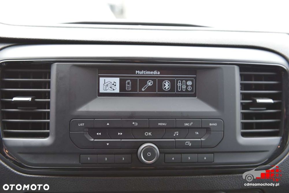Opel Vivaro - 24