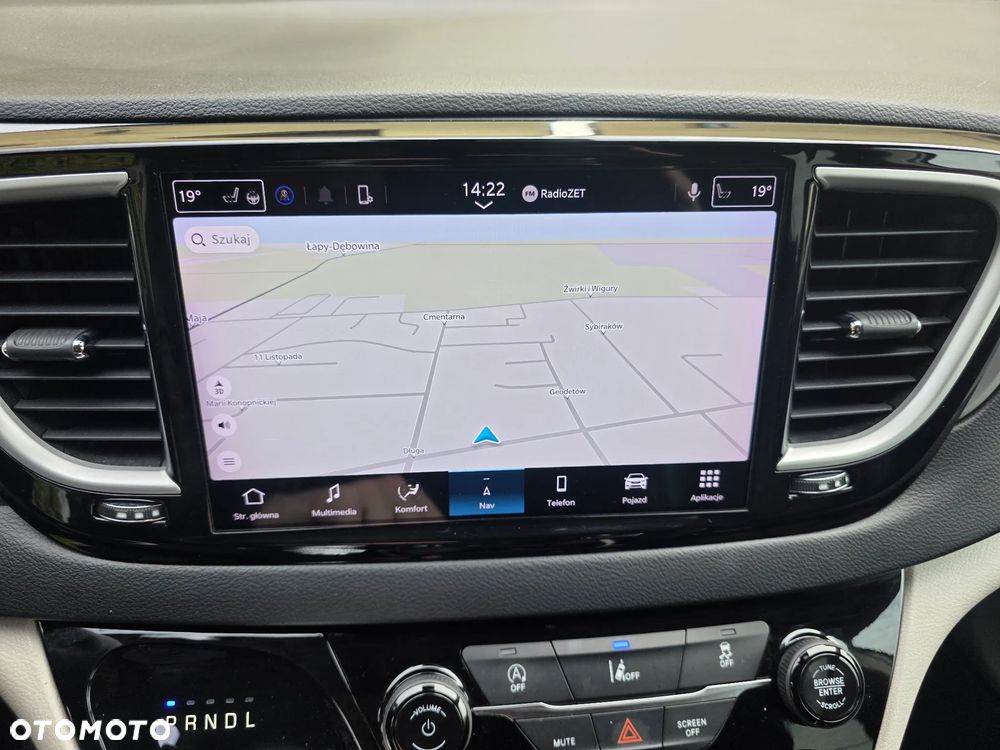 Chrysler Pacifica - 23