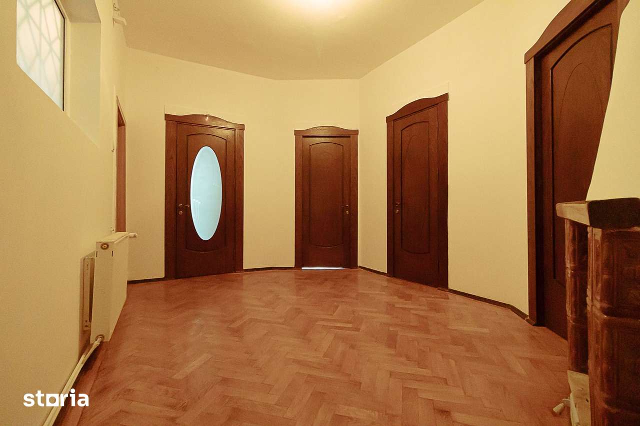 Ultracentral, drumul spre Cetatea Brașovului,  pet friendly. - Imagine principală: 3/19