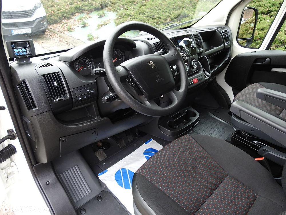 Peugeot BOXER FURGON CHŁODNIA  -5*C DWIE KOMORY  TEMPOMAT KLIMATYZACJA  120KM - 3