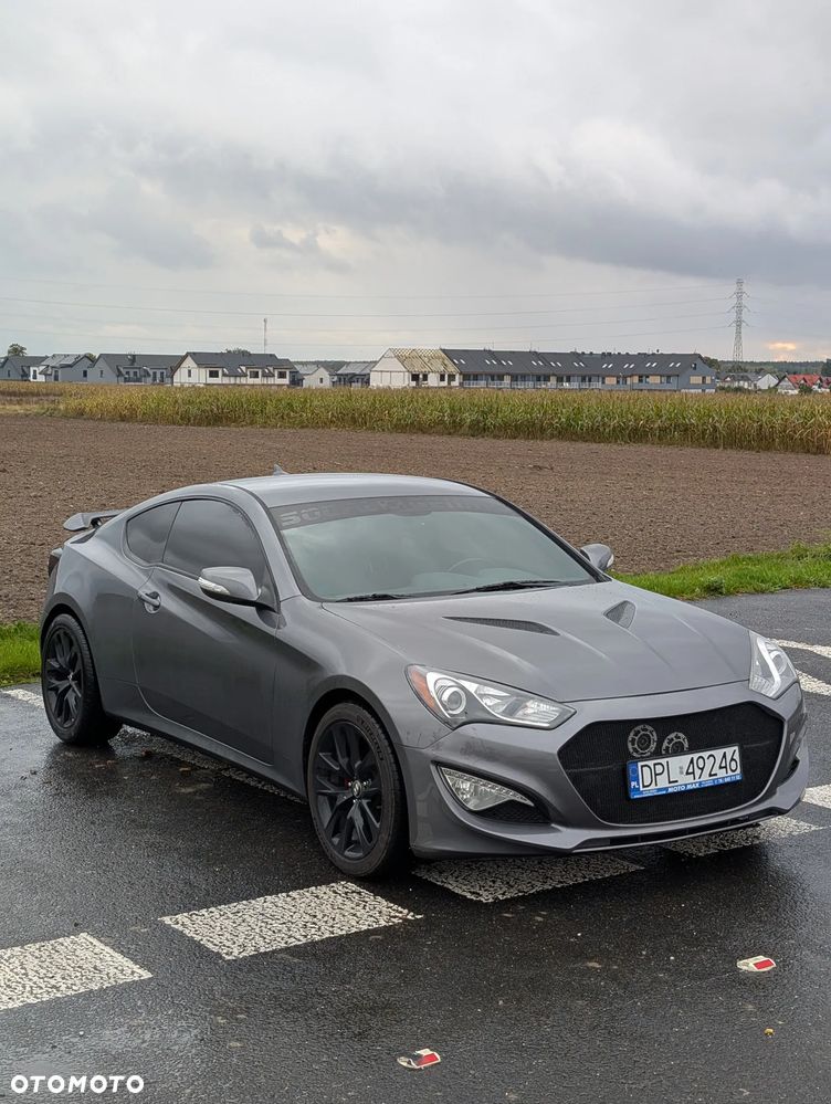 Hyundai Genesis Coupe 3.8 V6 Automatik - 3