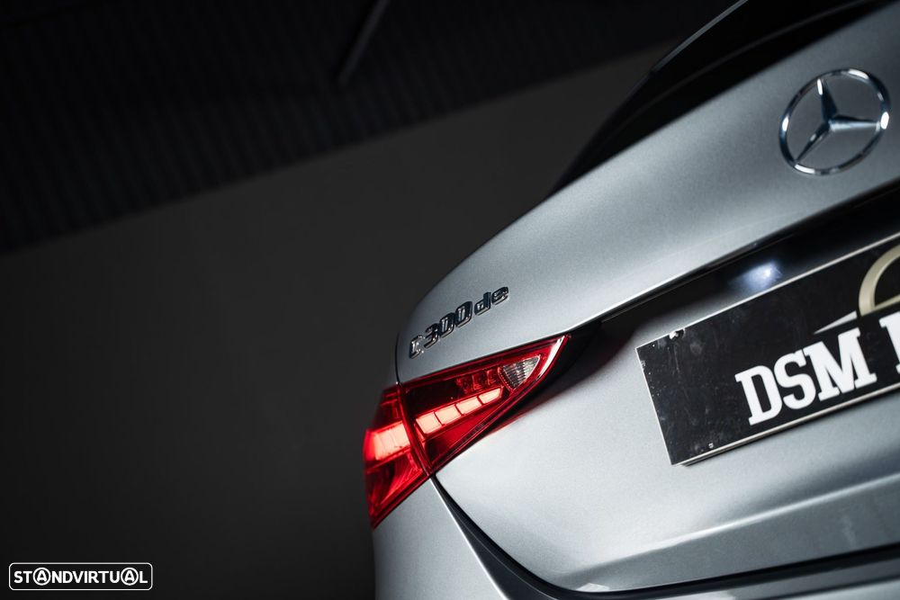 Mercedes-Benz C 300 de AMG Line - 10