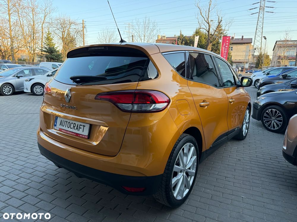 Renault Scenic TCe 140 GPF LIMITED - 32