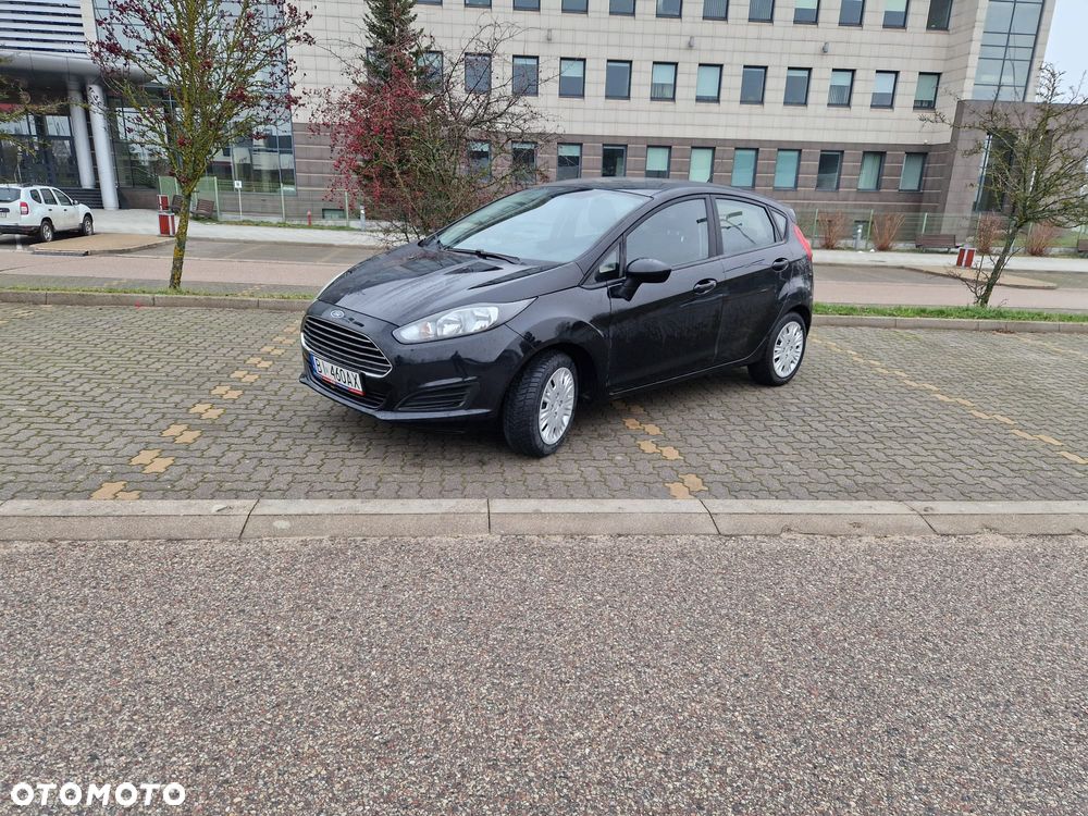Ford Fiesta - 2