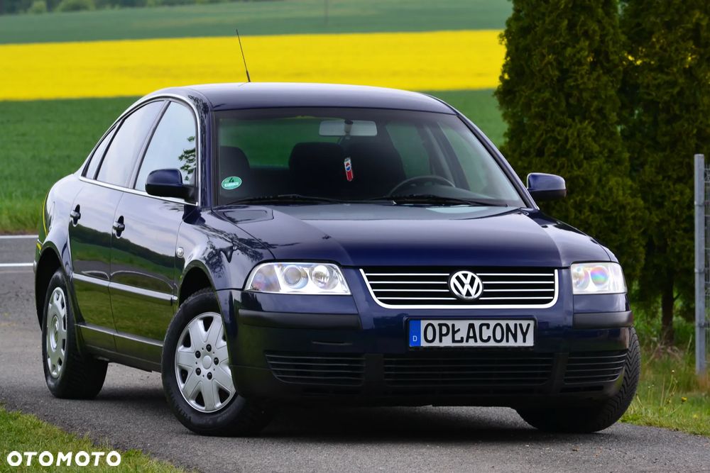 Volkswagen Passat 1.6 Exclusive - 3