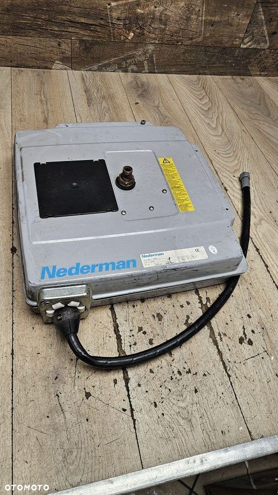 Profesjonalny Zwijacz do węża oleju NEDERMAN 884 10m 1/2" 75 Bar - 12