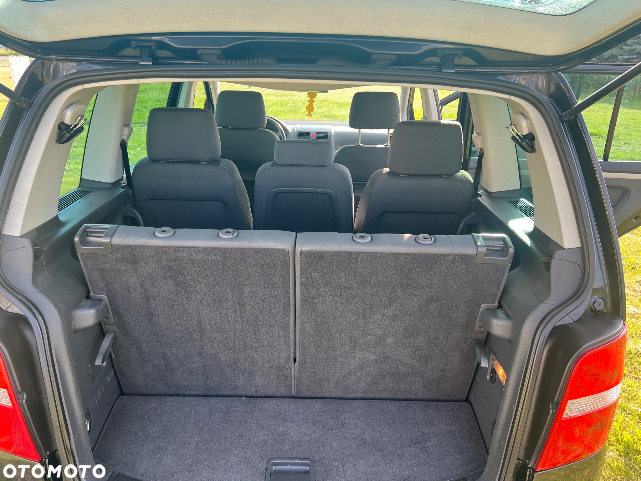 Volkswagen Touran 1.9 TDI Trendline - 5