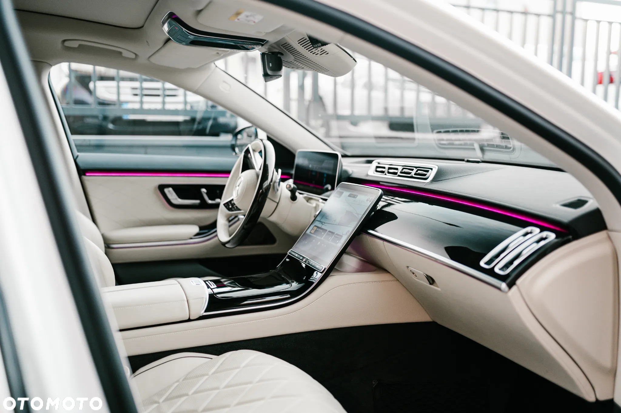 Mercedes-Benz Klasa S 400 d 4-Matic 9G-TRONIC - 35