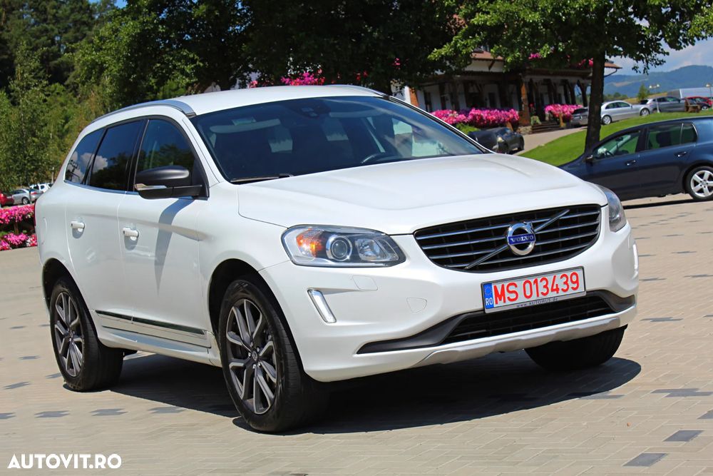 Volvo XC 60 D4 Geartronic Summum - 14