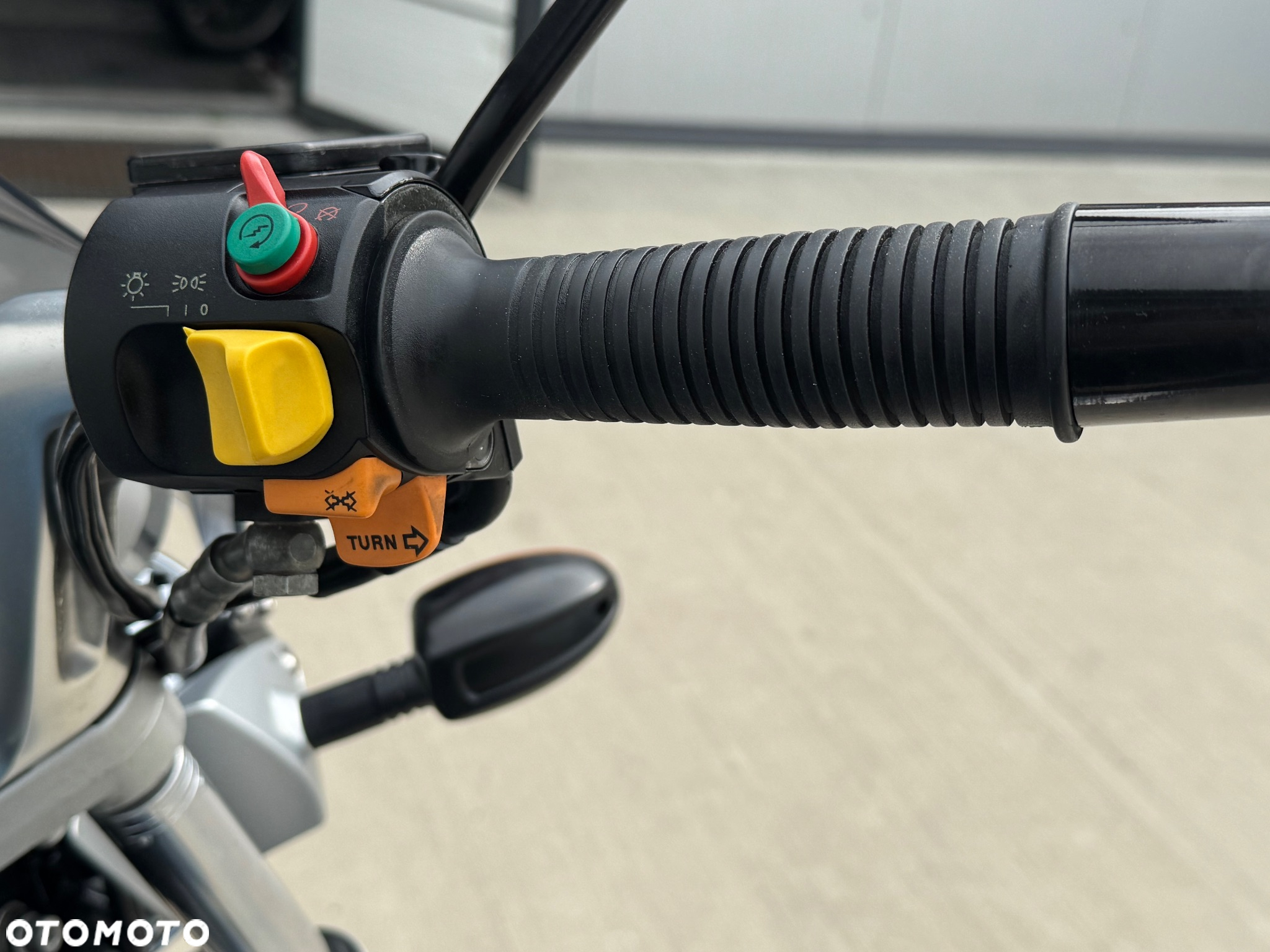 BMW R - 11